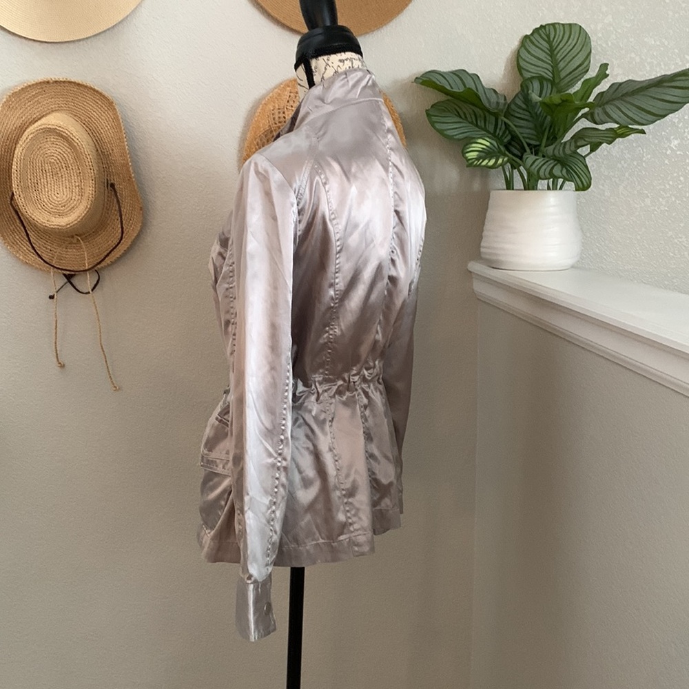Lightweight Silver Jacket - image 2
